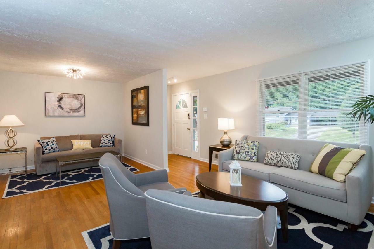 Luxury Home W/Gameroom Kingsizebed Near Six Flags Austell Exteriér fotografie